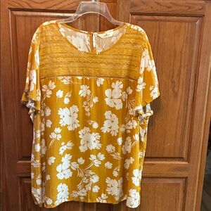 Chic Mustard Floral Blouse size 3 X